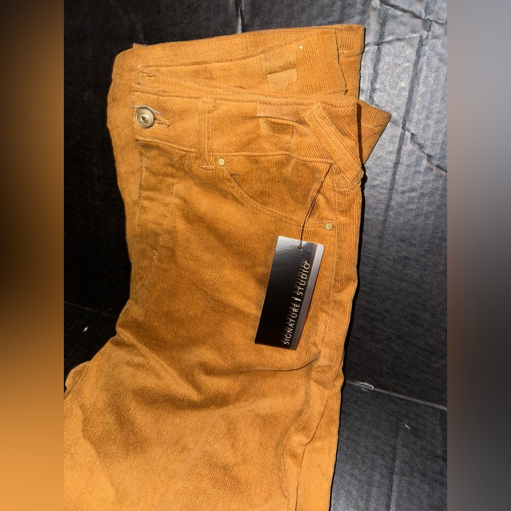 Signature Studio Pants Curduroy Style Multiple Sizes Available
